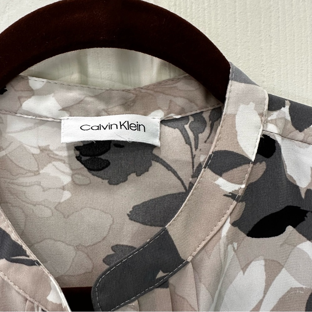 Calvin Klein Black and Gray Floral Blouse - Picture 3 of 4